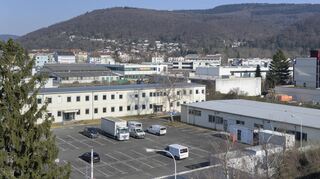 Auf dem ehemaligen Nato-Areal in der Rudolf-Diesel-Straße richtet die Stadt gerade eine Anlaufstelle für Ukraine-Geflüchtete ein.