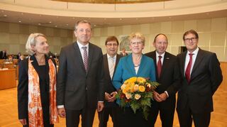 <p>Die Riege der Mannheimer Dezernenten (v.l.n.r.): Ulrike Freundlieb, OB Peter Kurz, Lothar Quast, Felicitas Kubala, Christian Specht, Michael Grötsch.</p>