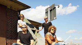 The Blues Bums sind vier Mannheimer Jazz-Akademiker (v.l.):  Bassist Moritz Koser, Kevin Holloway (Gesang/Gitarre, Drummer Jonas Stiegler und Pianist Tobias Altripp.