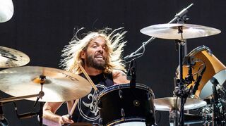 Trauer um Taylor Hawkins, den Schlagzeuger der US-Alternative-Rocker Foo Fighters.