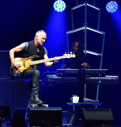 Energiegeladen: Der 70-jährige Sting wirkte in der Mannheimer SAP vollkommen alterslos.