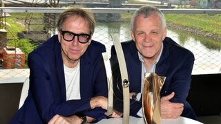 2017 wurden Udo Dahmen (l.), Hubert Wandjo und die Popakademie für ihre Arbeit mit Echo und Live Entertainment Award ausgezeichnet.