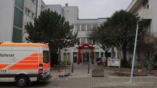 Künftig sollen Geflüchtete im Thomas-Haus der evangelischen Heimstiftung in Neuhermsheim die Erstanlaufstelle finden.