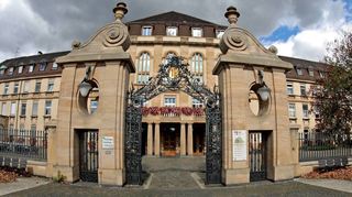 Ein Verbund des Mannheimer Klinikums mit dem Heidelberger soll nun als Zwischenlösung einen späteren Zusammenschluss ermöglichen.