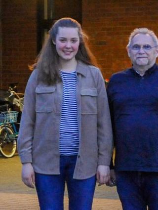 Chorleiterin Katharina Linn und Teutonia-Vorsitzender Dieter Kern.