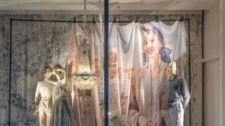 Das Schaufenster des Modehauses Engelhorn.