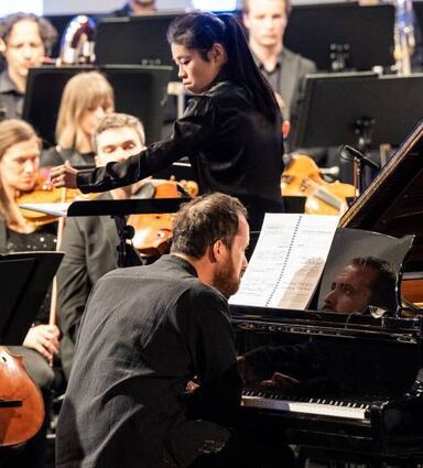 Akribisch geordnet: Dirigentin Elim Chan und Pianist Igor Levit.