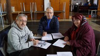 Kämpfen für den Erhalt der Pauluskirche: die engagierten Gemeindemitglieder (v.l.) Klaus Schillinger, Frank Mayer und Waltraud Esser.