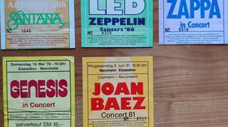 Von Santana bis Joan Baez: Die Tickets für die Konzerte hätten meist „so um die 20 DM“ gekostet, schreibt Claudia Schneider. Das sei „mit gespartem Konfirmations-/Geburtstags-/Taschengeld auch für uns bezahlbar“ gewesen.