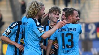SV Waldhof feiert Liga-Finale beim Schützenfest.