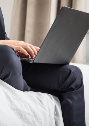 Auch vom Bett aus noch arbeiten? – Lieber nicht!