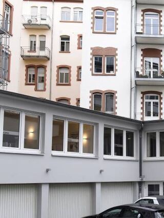 CDU und Löbels Unternehmen teilten sich Räume in der Elisabethstraße.