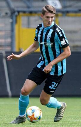 Für den SV Waldhof bestritt Florian Flick 16 Spiele in der 3. und 4. Liga.