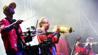 Techno-Musik ganz analog: die Band Meute beim 6. Zeltfestival Rhein-Neckar auf dem Mannheimer Maimarktgelände.