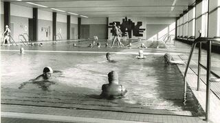 Einen öffentlichen Badbetrieb wird es nicht mehr geben, das undatierte Foto stammt vermutlich aus der Anfangszeit des Bads in den 1970er Jahren.
