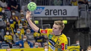 Löwe Benjamin Helander agierte in der Schlussphase unglücklich.