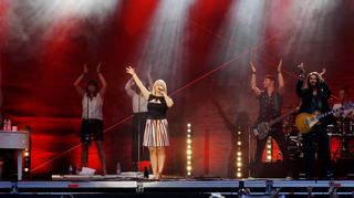 Schlagerstar Beatrice Egli, hier in Lorsch bei einem Open-Air am Kloster 2018, kommt 2023 zur Bundesgartenschau nach Mannheim.