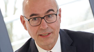 Achim Wambach plädiert dafür, dem Kartellamt Zeit zur Untersuchung des Kraftstoffmarkts zu geben.