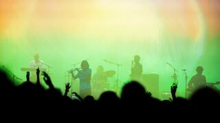 King Gizzard & The Lizard Wizard im Palastzelt auf dem Maimarktgelände.