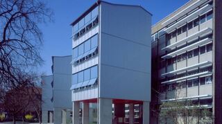 Anbau der Schillerschule von Striffler + Striffler Architekten.