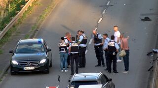Die Polizei ermittelt am Tatort.