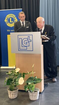 Präsident Frank Nowak (l.) und Dr. Josef Hemel beim Festakt.