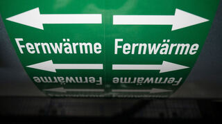 Die meisten städtischen Gebäude werden mit Fernwärme beheizt.