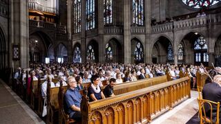 Die Deutsche Staatsphilharmonie Rheinland-Pfalz eröffnet mit ihrem Konzert „Bahnbrechend“ in der Gedächtniskirche Speyer das unter dem Motto „La dolce Vita in der Pfalz“ stehende 9. Musikfest Speyer.