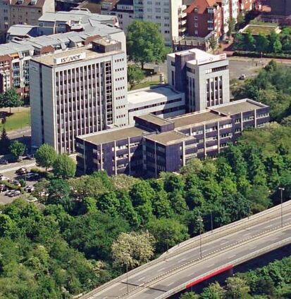 Das Firmengebäude in der Nähe der B 44 soll abgerissen werden.