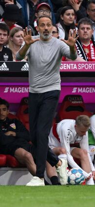Hinter Stuttgarts Trainer Pellegrino Matarazzo liegt eine aufregende Saison mit dramatischem Ende.