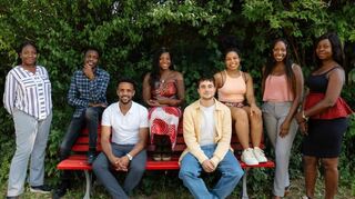 Emyloïa Padonou (v.l.), Mario Aouga, Joseph Mebrahtom, Euphrosine Ogouteïbo, Hannes Jürgens, Evelyn Dossa, Audrey Achieng und Idoxine Ahoumenou.