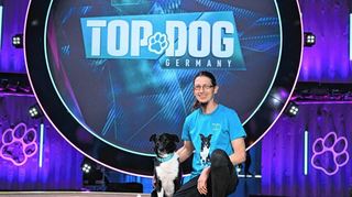 Alex Nicht mit Hund Mojito, es ist ihre zweite Teilnahme.