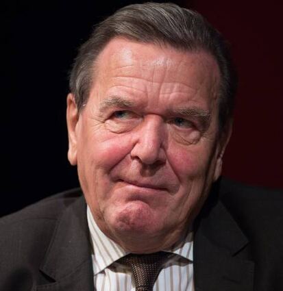 Fliegt Altkanzler Gerhard Schröder doch noch aus der SPD?