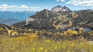Berge und Seen bestimmen den Süden Kärntens. Die Region Nassfeld-Pressegger See ist für Naturbegeisterte, Wanderer und Biker ein wahres und scheinbar grenzenloses Paradies.