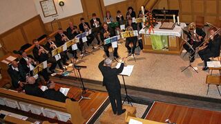 <p>Ein klangvolles Jubiläum: Der evangelische Posaunenchor, der sein 90-jähriges Bestehen feiert, gab während des Festgottesdiensts Proben seines Könnens.</p>