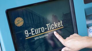 Heidelberg hat ein eigenes Nachfolgemodell des bundesweiten 9-Euro-Tickets entwickelt. Es soll vor allem Familien entlasten.