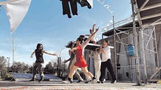 Das französische Ensemble Cie Dyptik eröffnet das Internationale Straßentheaterfestival am 29. Juli.