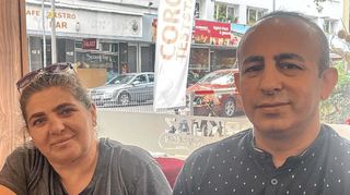 Sittiye (vom Deutschen Roten Kreuz für ihr Engagement gelobt) und Hakan Ogur wollen gerne in Ludwigshafen leben. Asyl bekommen sie aber nicht.