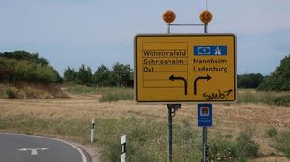 Das schmerzt die selbstbewussten Odenwälder: Kein Hinweis auf Altenbach und Ursenbach an der Zufahrt von der B3 zum Branichtunnel.
