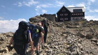 Das Ziel unmittelbar vor Augen: Die Mannheimer Hütte