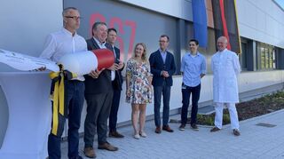 Patrick Petzold (v.l.), Marco Grübel, Kai Fischer, Nicole Marmé, Ingo Autenrieth sowie Michael Ober und Torsten Hoppe-Tichy.