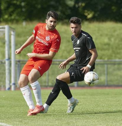 Torjäger Cihad Ilhan (links) kam vom VfR zu Fortuna Heddesheim.