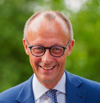 Ein soziales Pflichtjahr? Friedrich Merz meint, das ginge.