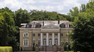 Unweit der Schaale liegt das Herrenhaus Tüschow.