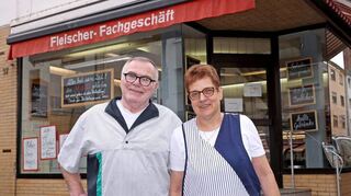 Metzgermeister Gerd Ott und seine Frau Ulrike schließen zum Monatsende ihr Fleischer-Fachgeschäft und gehen in den Ruhestand.