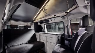 mid Groß-Gerau - Bequem: der Innenraum des Opel Zafira-e in der Campingversion.