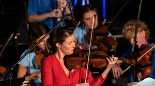 Spielte als Solistin auf der Seebühne zu Mozart auf: Violinistin Simone Meyer.