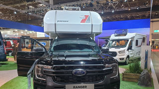 mid Düsseldorf - Ford Ranger Wildtrak mit Kabine.