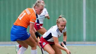 Mit Julia Hemmerle (r.) hat sich eine deutsche U-21-Vizeweltmeisterin dem Mannheimer HC angeschlossen.