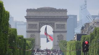 Wer mit dem Auto in Frankreich oder anderen Ländern unterwegs ist, sollte im Falle eines Unfalls Versicherungsdokumente dabei haben.